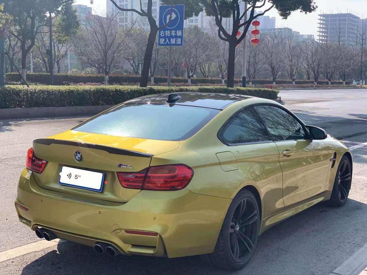 {投注}(宝马m4二手值得买吗)